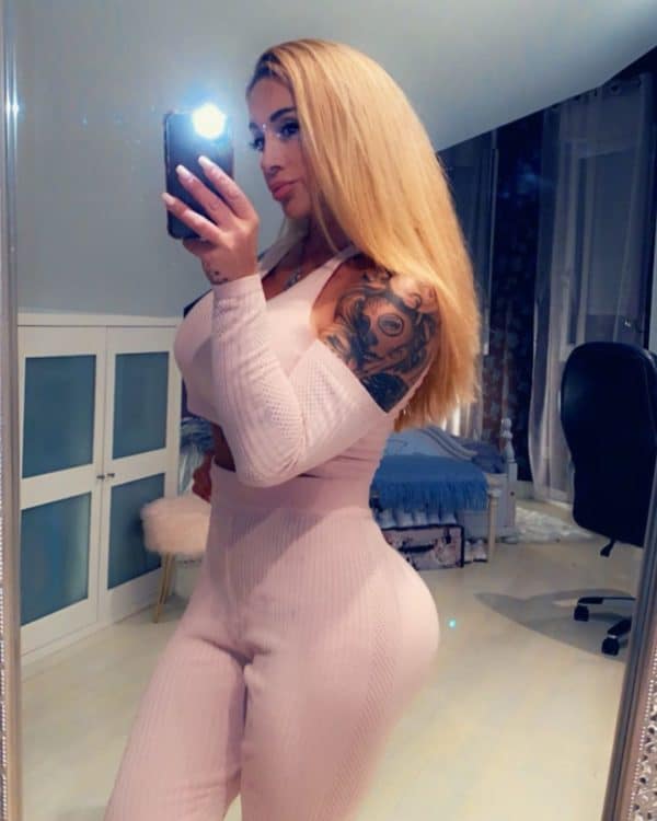 Victoria Lomba