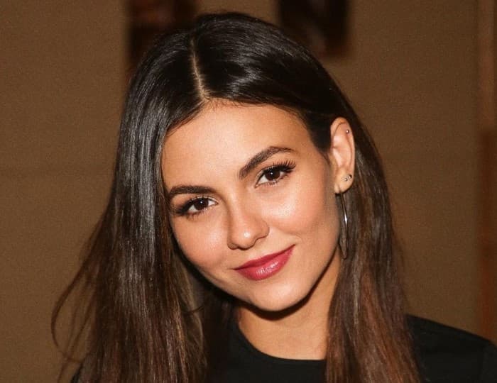 Victoria Justice Height Weight Bio Wiki Age Photo Instagram